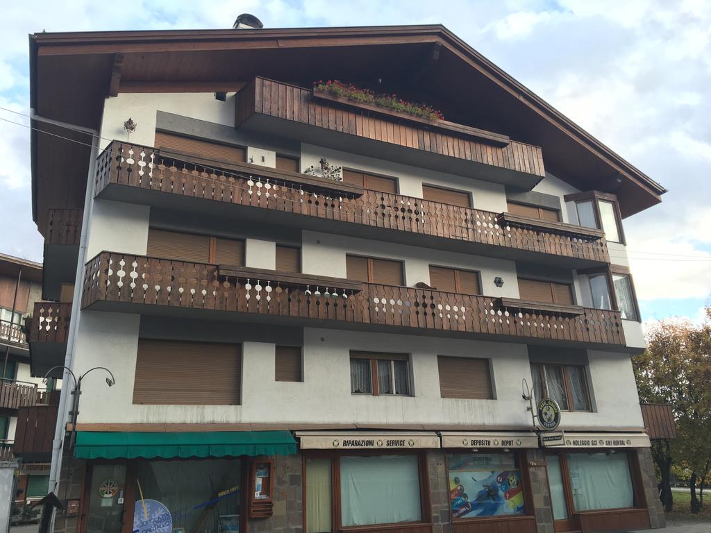 Villa Cristallino -Stayincortina Cortina d'Ampezzo Luaran gambar