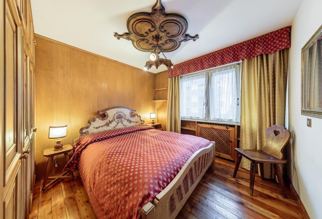 Villa Cristallino -Stayincortina Cortina d'Ampezzo Luaran gambar