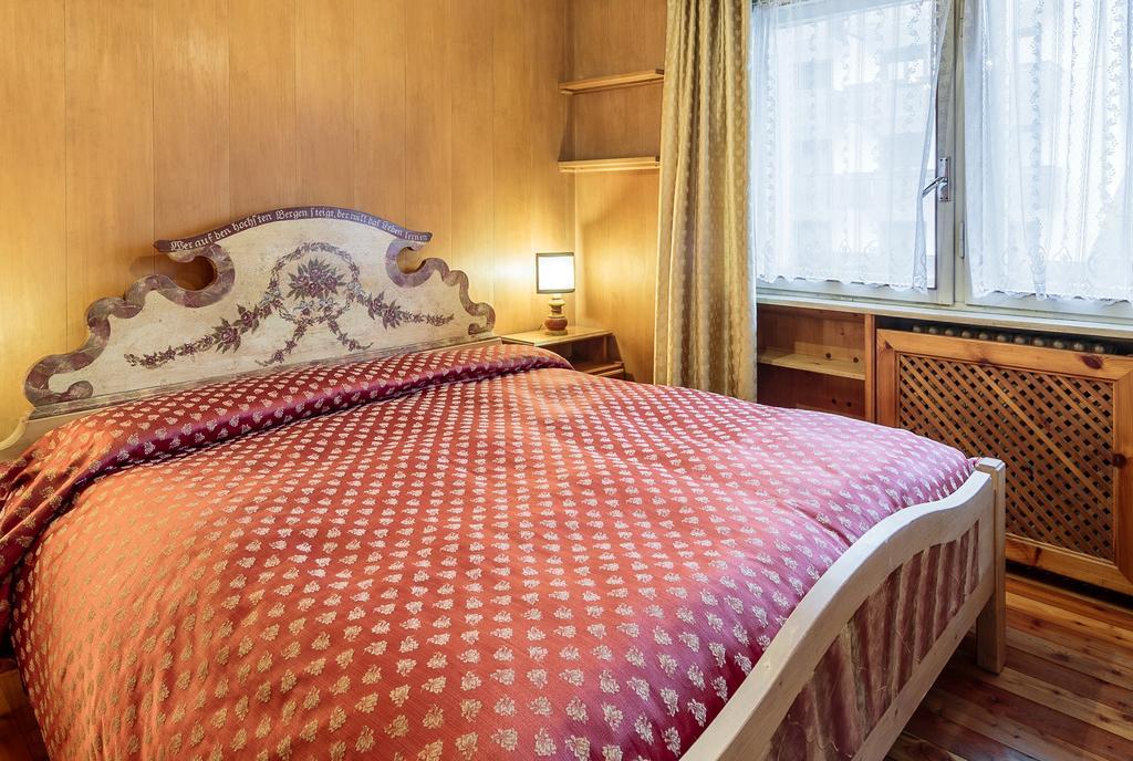 Villa Cristallino -Stayincortina Cortina d'Ampezzo Luaran gambar